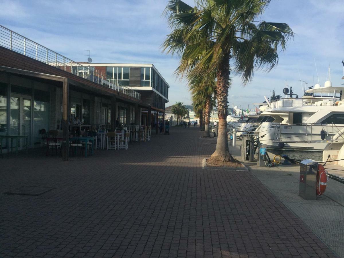 Il Mare In Piazza Daire La Spezia Dış mekan fotoğraf