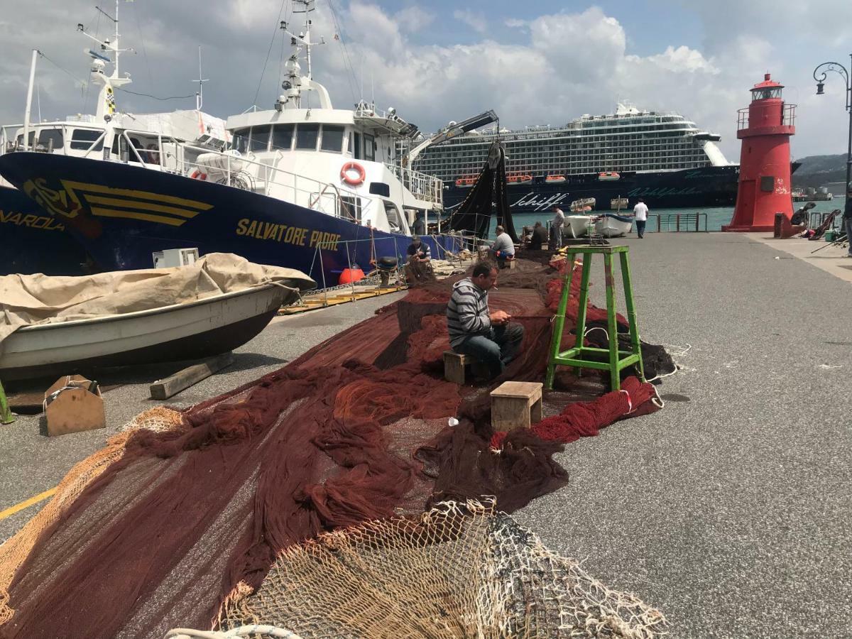 Il Mare In Piazza Daire La Spezia Dış mekan fotoğraf